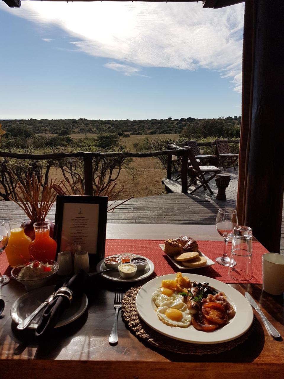 Bush Lodge - Amakhala Game Reserve ภายนอก รูปภาพ